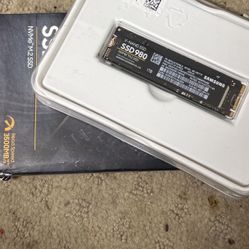 SSD. 1T  Like New (asking For 80$