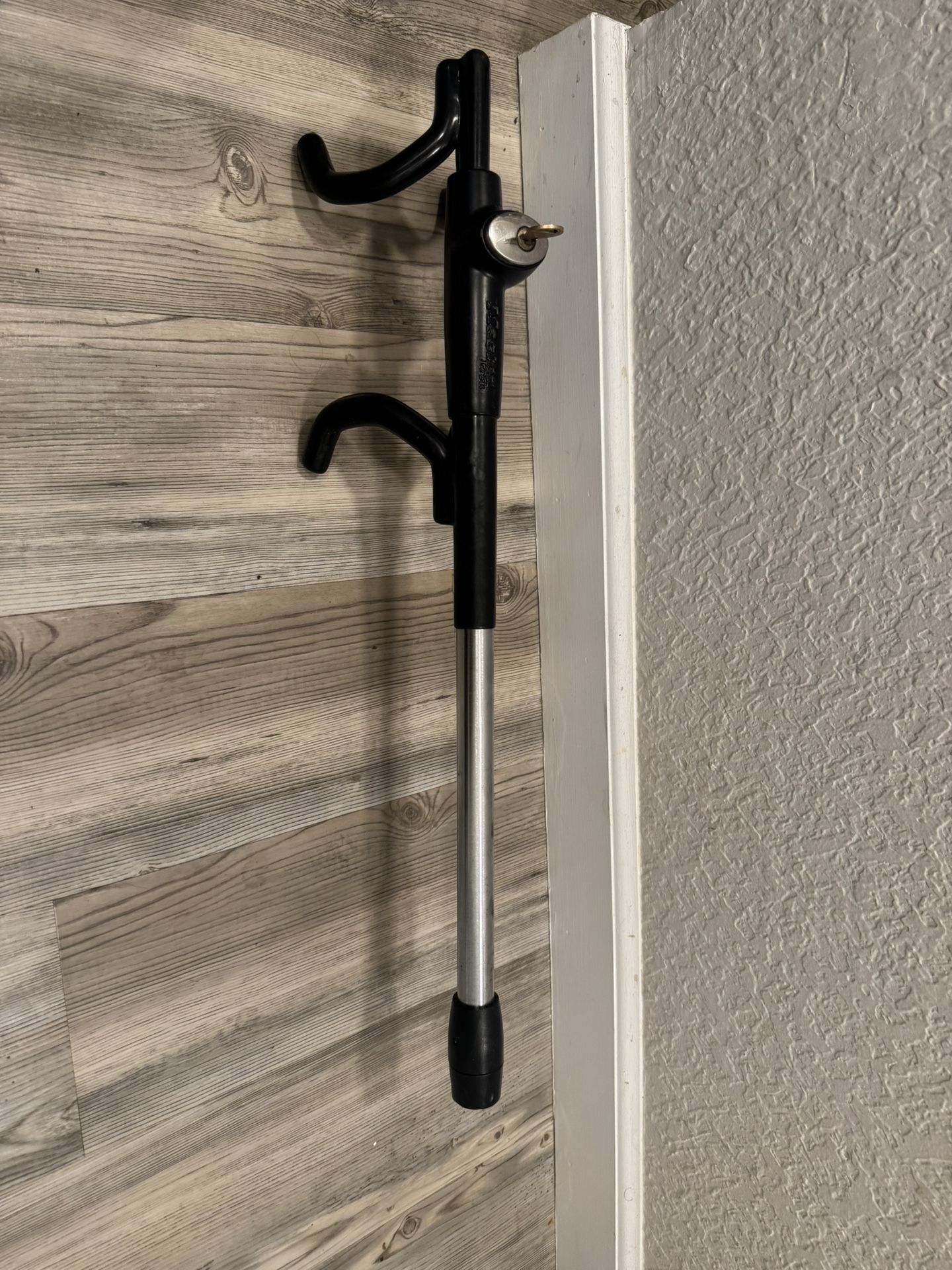 Heavy Duty Steering Wheel Lock