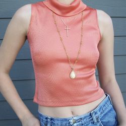 Coral cropped shirt