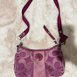 pink vintage coach bag
