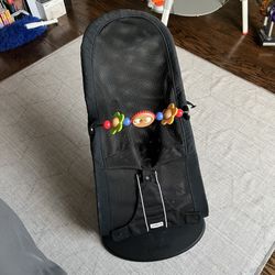 BabyBjörn Bouncer Bliss, Black Frame, Mesh, Black 2-in-1 Adjustable Baby Bouncer Seat