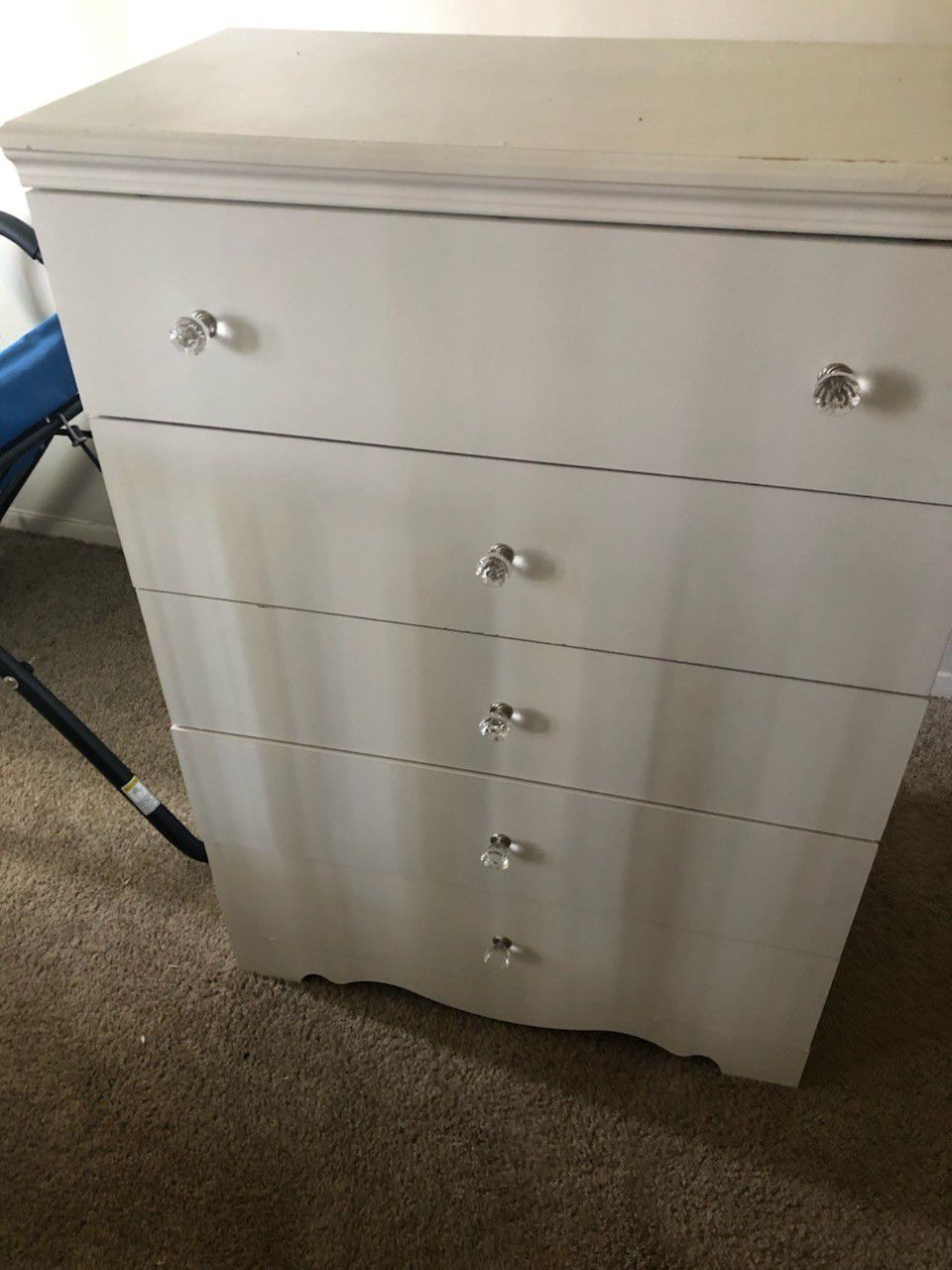 White 5 drawer dresser