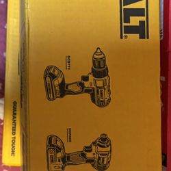 Dewalt Drill Set 