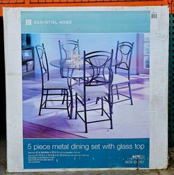 ***Essential Home 5-Piece Metal Dining Set with Glass  Top (45" diameter x 30" height)***