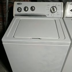 Lavadora Whirpool Heavy Duty Con Garantía Lusiendo Y Trabajando Exelente $300