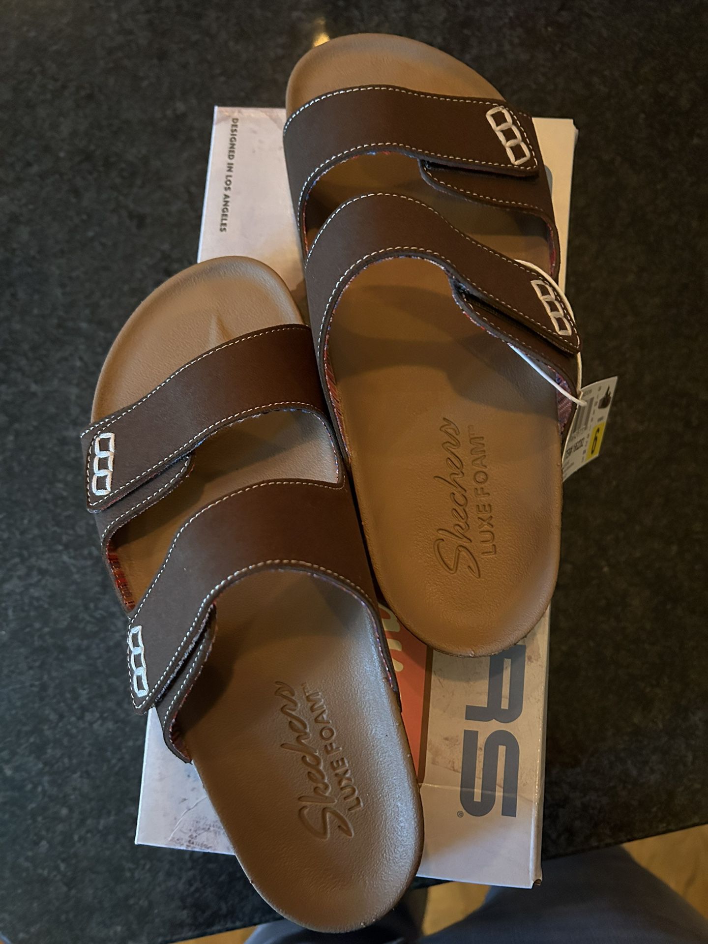 Skechers Relaxed Fit  Sandals
