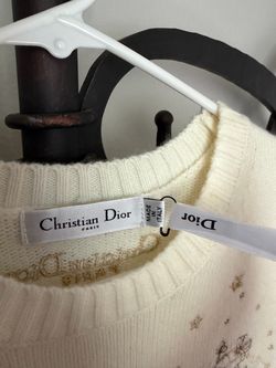 Christian Dior Embroidered Pegasus Short-Sleeve Knit Sweater in Ecru/White