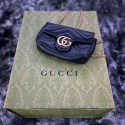 Gucci Double G Marmont Super Mini 
