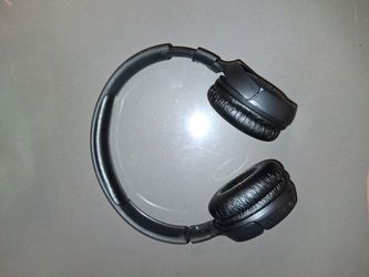 JBL headphones excellent sound good base in perfect working order
