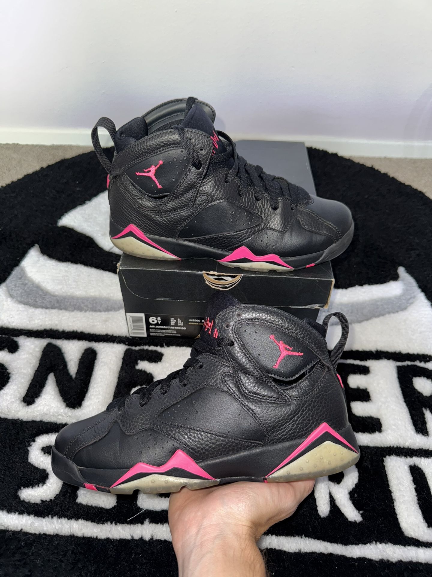 Jordan 7 Retro Hyper Pink (Size 6.5Y = 8 Women)