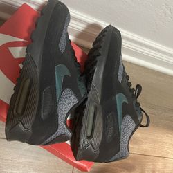 Nike Air Max 90