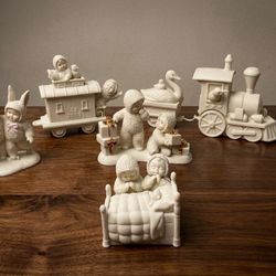 Lot Of Dept 56 Snow babies Figurines