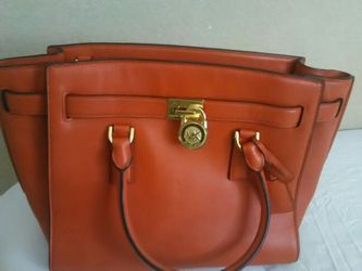 New MK purse