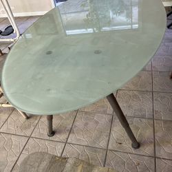 Glass Table/ Desk 40-70