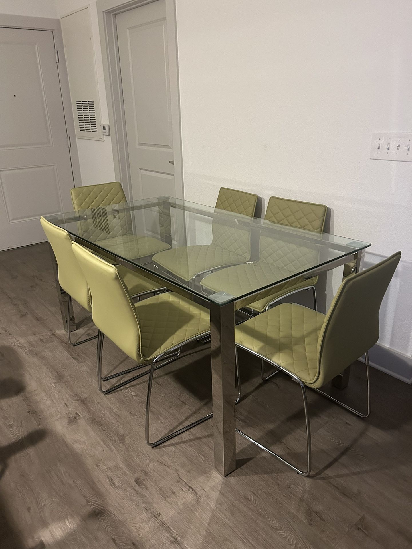 Modern Dining Room Set