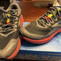 Cascadia 16 fiery red