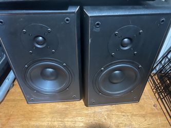 Se venden bocinas de cada