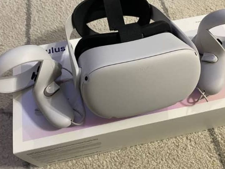Oculus   (914xx919xx83xx75) Giving It Out For Free To Someone Who First Wish Me Happy Birthday Through My Cellphone Number