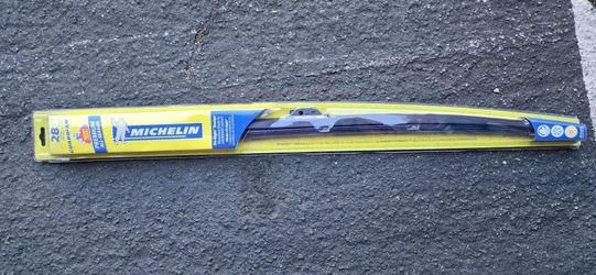 Michelin Guardian Premium All-Season Hybrid Wiper Blade(28") 