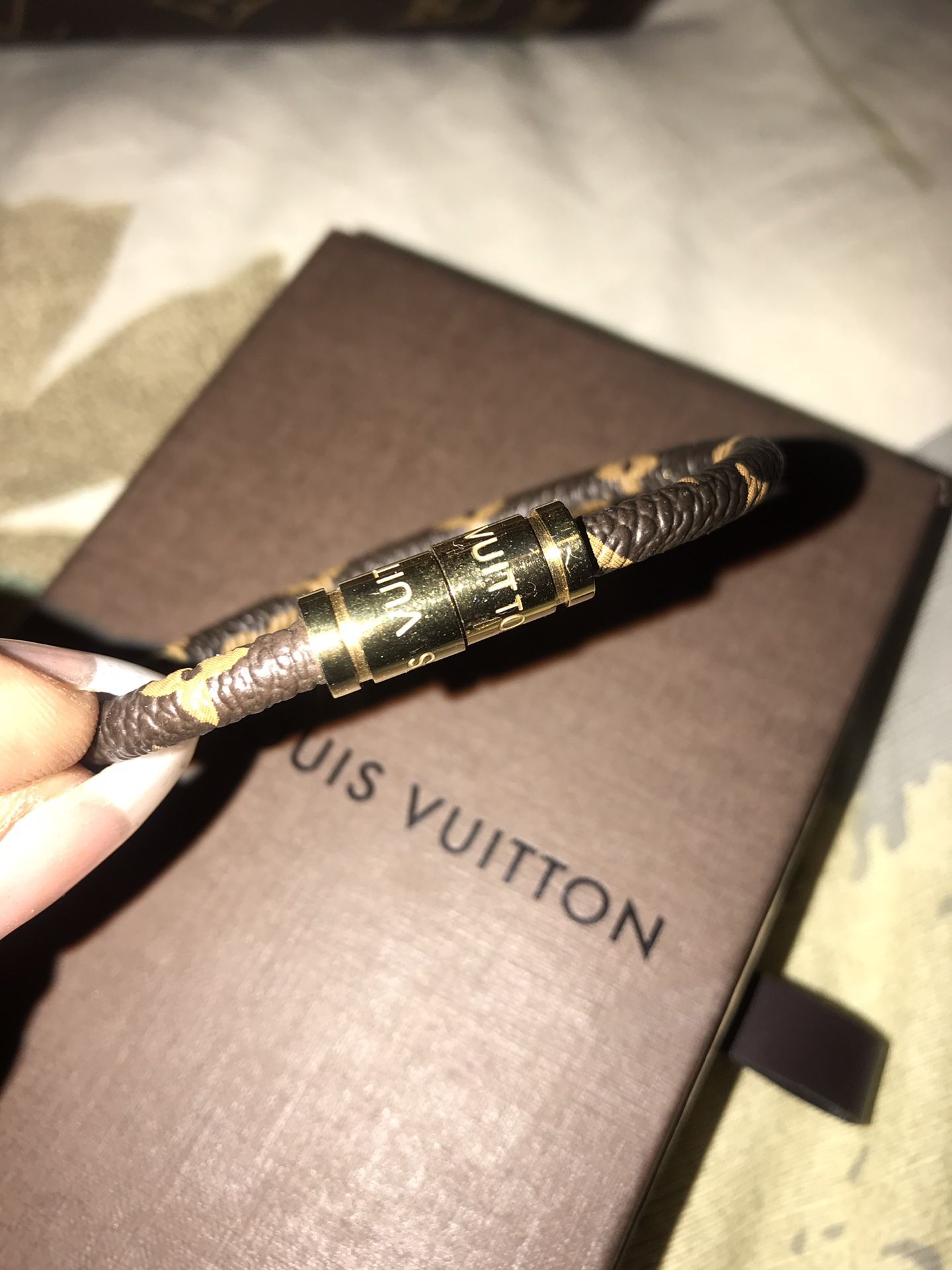 Louis Vuitton Confidential Bracelet for Sale in Bellmore, NY - OfferUp