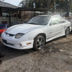 2000 Pontiac Sunfire Part Out 0212
