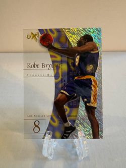 1997-98 EX2001 - Kobe Bryant #8 🔥Clean🔥 (a) (Z)