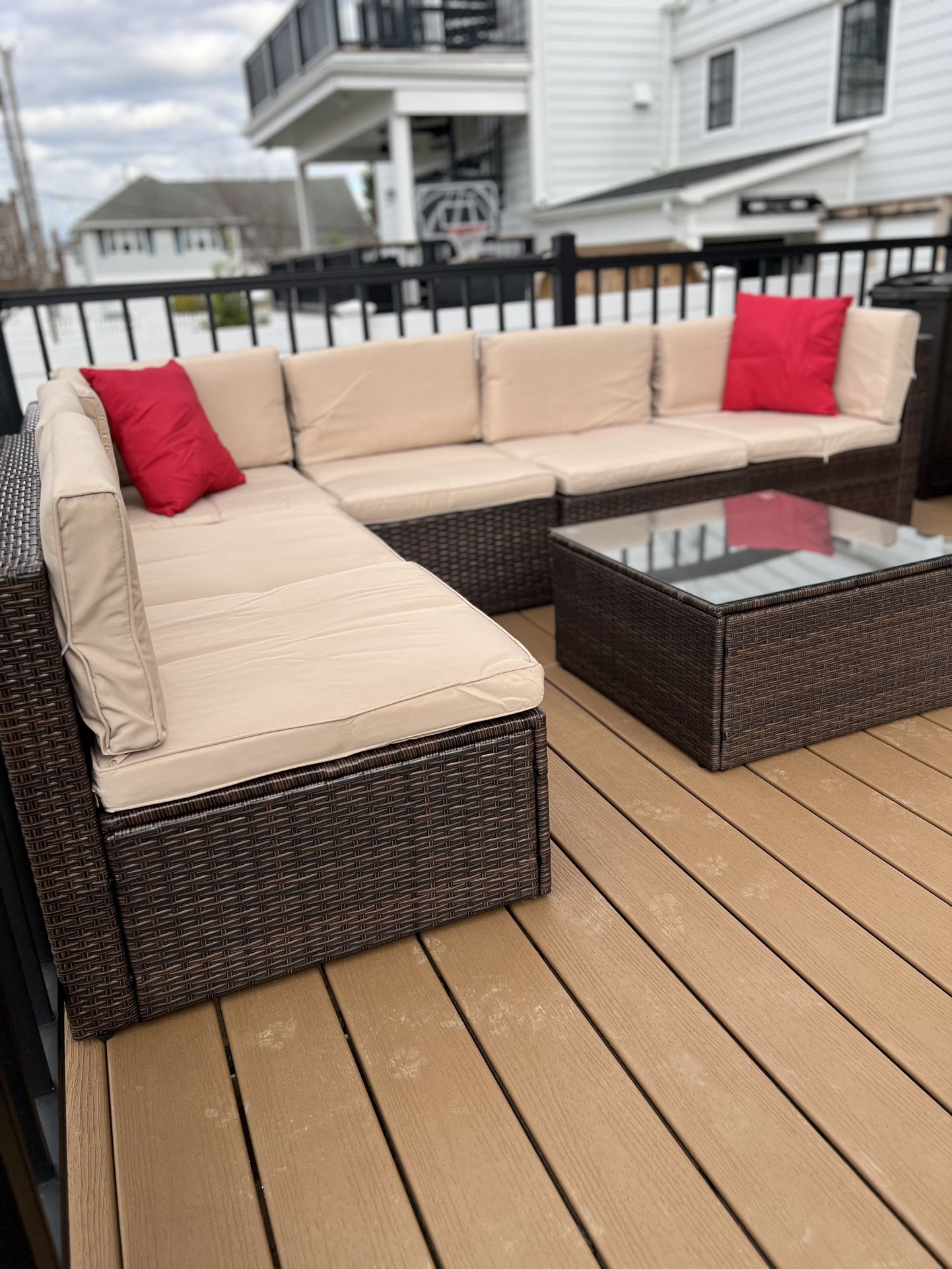 Outdoor furniture sectional w fire pit