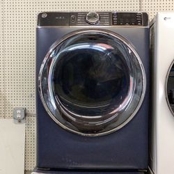 GE Stackable Washer And Dryer Set New Scratch And Dent 