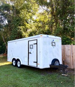 Enclosed Trailer 7x16ft