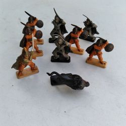 80s Tonka Willow Set Of Soldiers And Dog
