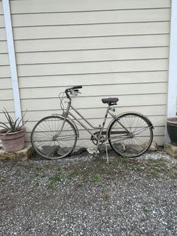 Vintage Huffy Catalina 3 Speed