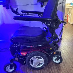 PERMOBIL M300 POWERCHAIR