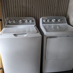 GE Top Loader Washer And Dryer Set 