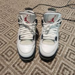 Jordan 4 White Cement