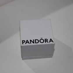 Pandora Ring