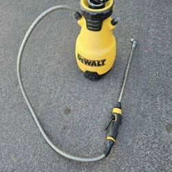DeWalt 2 Gallon Sprayer Located In Mesa Main and Gilbert Rd 