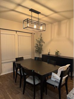 Diner table