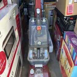 Like new Hoover Power Scrub Deluxe Upright Carpet Cleaner