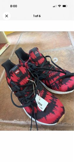 Adidas UltraBoost Shoes Size 9