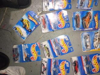 Rare Collectible Hot Wheels Some Of Them Are Five Some Of Them Are 10 Some Of Them Are 20 Or 80 For All 12