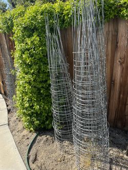 NEW Plant Stands Large And Medium