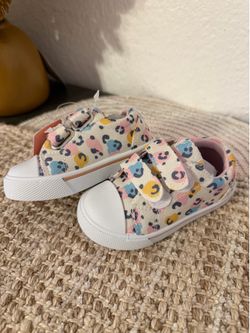 Toddler Shoes Size 5 ✨new