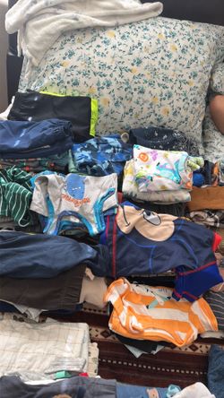 Baby boy 12month slightly use clothing brands carters/nike/under armour /wrangler/