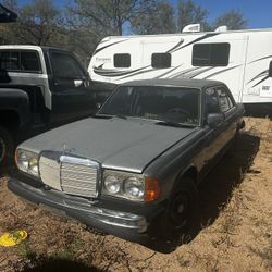 1985 Mercedes-Benz 300