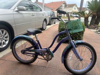 Girls 20in Electra Cruiser