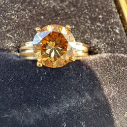 10k Yellow Lab Diamond Ring 
