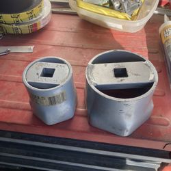 K&D Tool  2.5/8…and 4 Inch Socket 