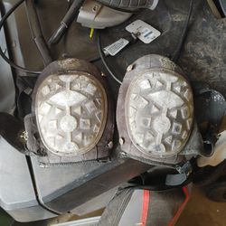 Knee Pads $5