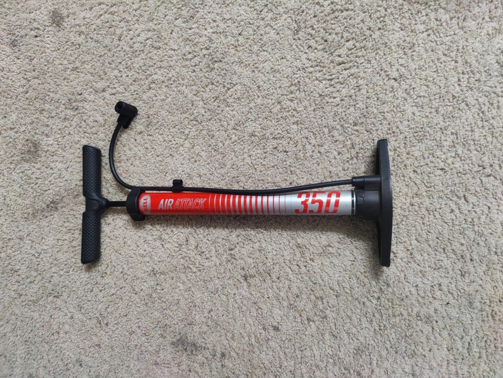 Bell Air Attack 350 Ball Tire Hand Pump