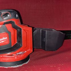 Milwaukee Orbital Sander 